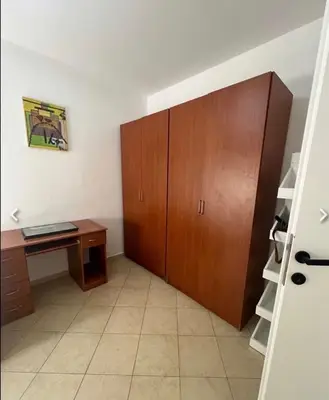 Apartament 2+1 me qera në Rruga 5 Maji, Tiranë, 100 m². Foto 7 nga 8