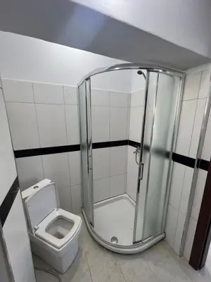 Shtëpi private 1+1 me qera në Ardeno Mobilime, Tiranë, 60 m². Foto 3 nga 5