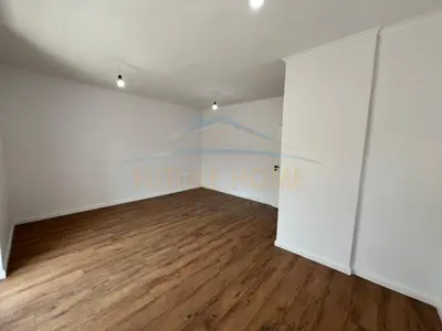Appartamento 1+1 in vendita a Shkolla e Kuqe, Tirana, 60 m². Foto 8 di 11