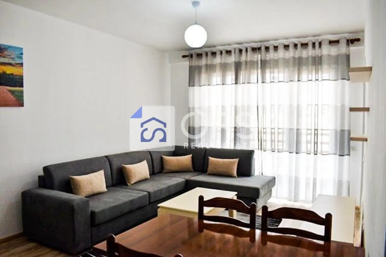 Apartament 1+1 me qera në Zogu i Zi, Tiranë, 70 m². Foto 1 nga 8