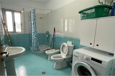 Apartament 2+1 me qera në Rruga Demokracia, Vlorë, 90 m². Foto 8 nga 10
