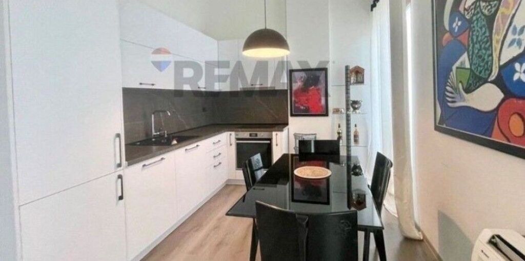 Appartamento in vendita a Kompleksi Delijorgji, Tirana, 74 m²