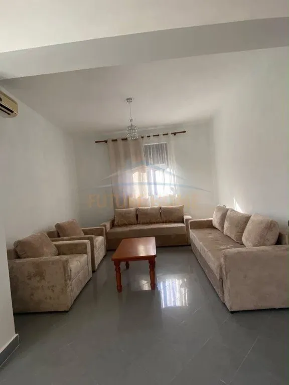 Apartment 2+1 for rent in Rruga Kumini, Durrës, 112 m². Photo 1 of 8