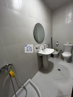 Apartament 2+1 me qera në Stacioni i Trenit, Tiranë, 90 m². Foto 4 nga 6