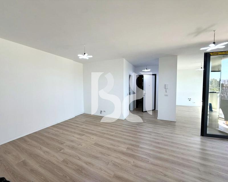 Zyrë me qera në Kompleksi Akses, Tiranë, 118 m²