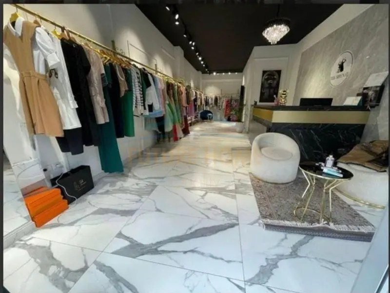 Shop for sale in Kristal Center, Tirana, 75 m²
