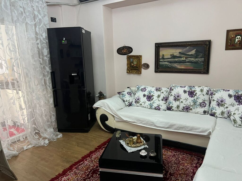 Appartamento 2+1 in affitto a Selitë, Tirana, 85 m². Foto 1 di 3