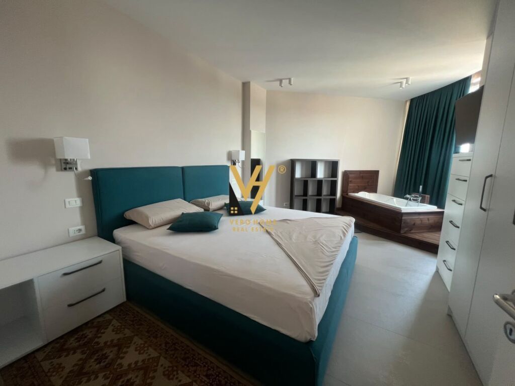 Apartament 1+1 me qera në Komuna e Parisit, Tiranë, 85 m². Foto 3 nga 3