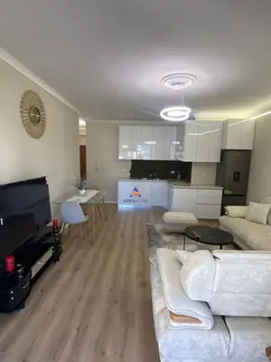 Apartament 1+1 me qera në Stacioni i Trenit, Tiranë, 70 m². Foto 3 nga 6