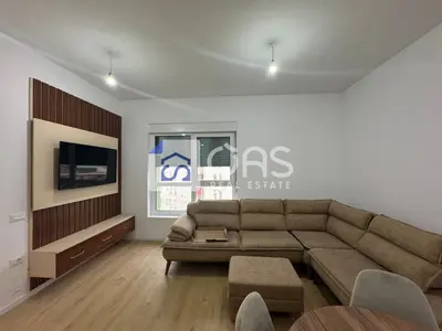 Apartament 1+1 me qera në Ali Dem, Tiranë, 60 m². Foto 2 nga 3