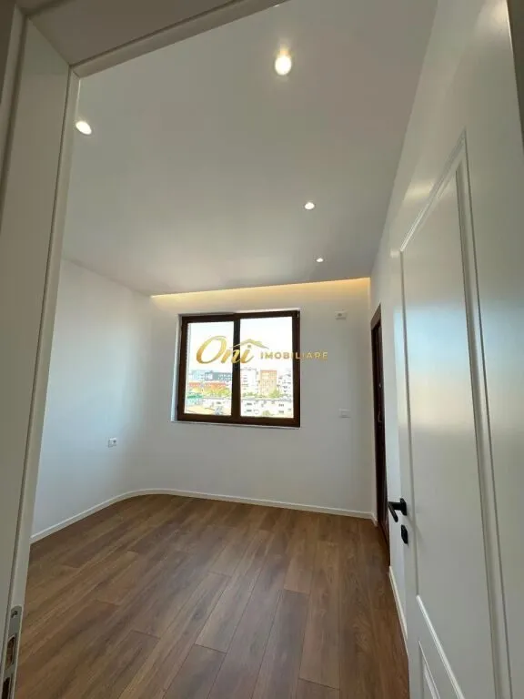 Apartament 2+1 në shitje në Rruga Irfan Tomini, Tiranë, 86 m². Foto 1 nga 4