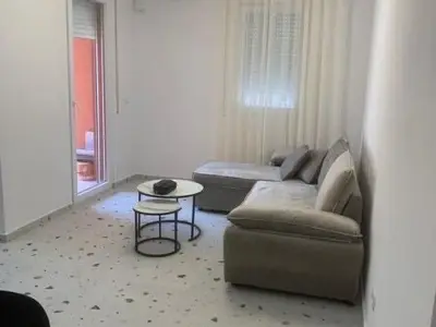 Apartament 1+1 me qera në Rruga 5 Maji, Tiranë, 60 m². Foto 8 nga 8