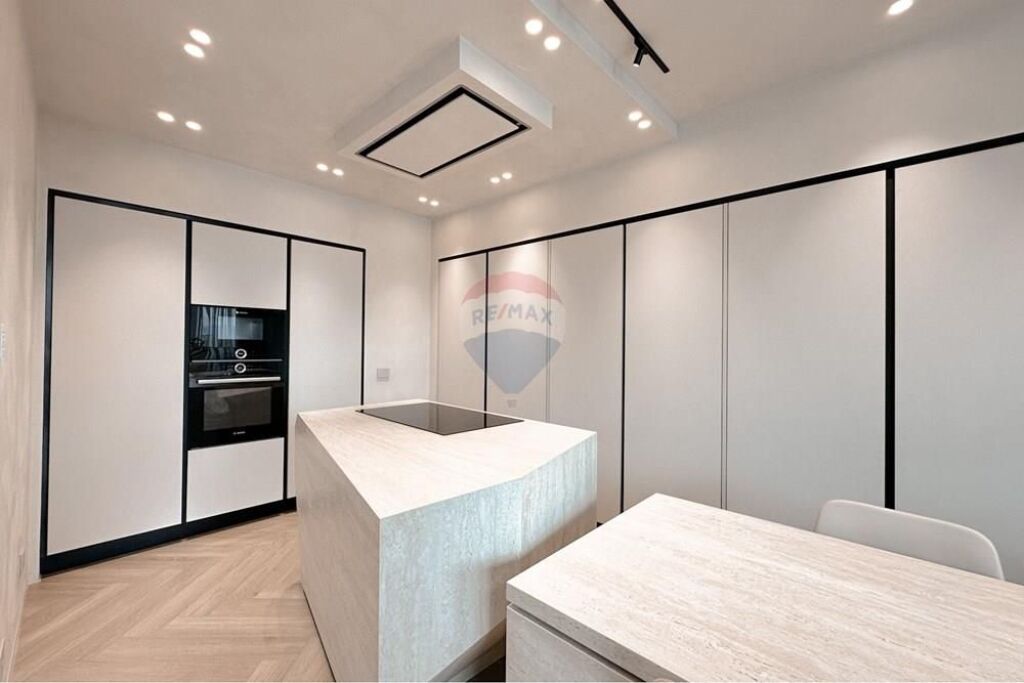 Appartamento in vendita a Liqeni i Tiranës, Tirana, 184 m². Foto 3 di 3