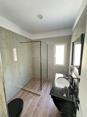 Appartamento 2+1 in affitto a Farkë, Tirana, 110 m². Foto 8 di 8