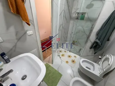 Apartament 2+1 me qera në Ish Fusha e Aviacionit, Tiranë, 95 m². Foto 11 nga 11