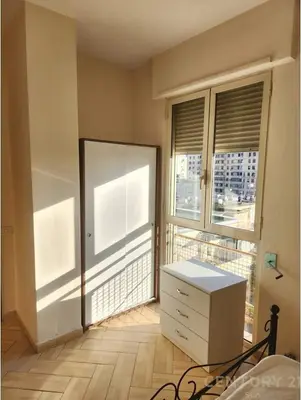 Apartament 2+1 me qera në Rruga e Kavajës, Tiranë, 80 m². Foto 6 nga 9