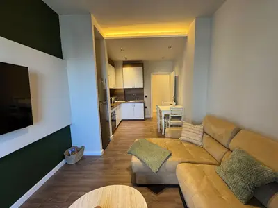 Apartament 2+1 me qera në Plazh, Durrës, 106 m². Foto 2 nga 12
