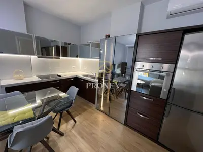 Apartament 1+1 me qera në Rruga e Kosovarëve, Tiranë, 65 m². Foto 2 nga 7