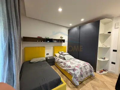 Apartament 2+1 në shitje në Unaza e Re, Tiranë, 119 m². Foto 9 nga 12