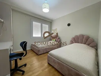 Apartament 3+1 në shitje në Kopshti Botanik Zoologjik, Tiranë, 180 m². Foto 8 nga 12