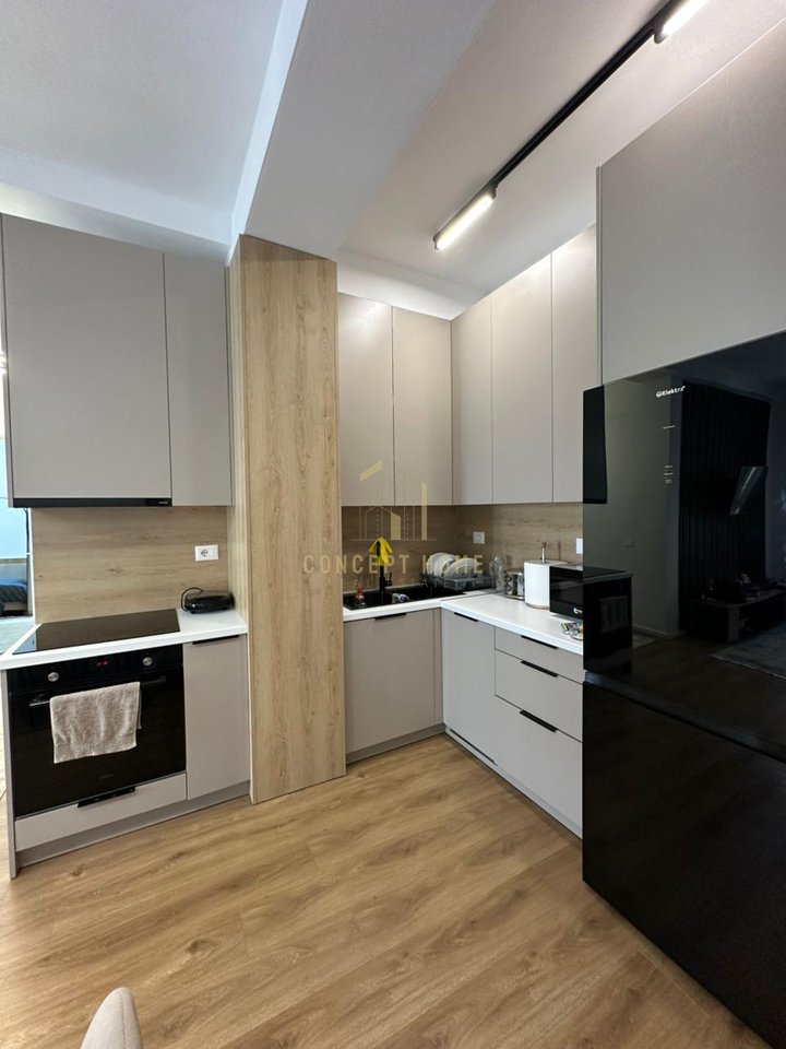 Apartment 2+1 for rent in Kadiu, Tirana, 80 m². Photo 2 of 3