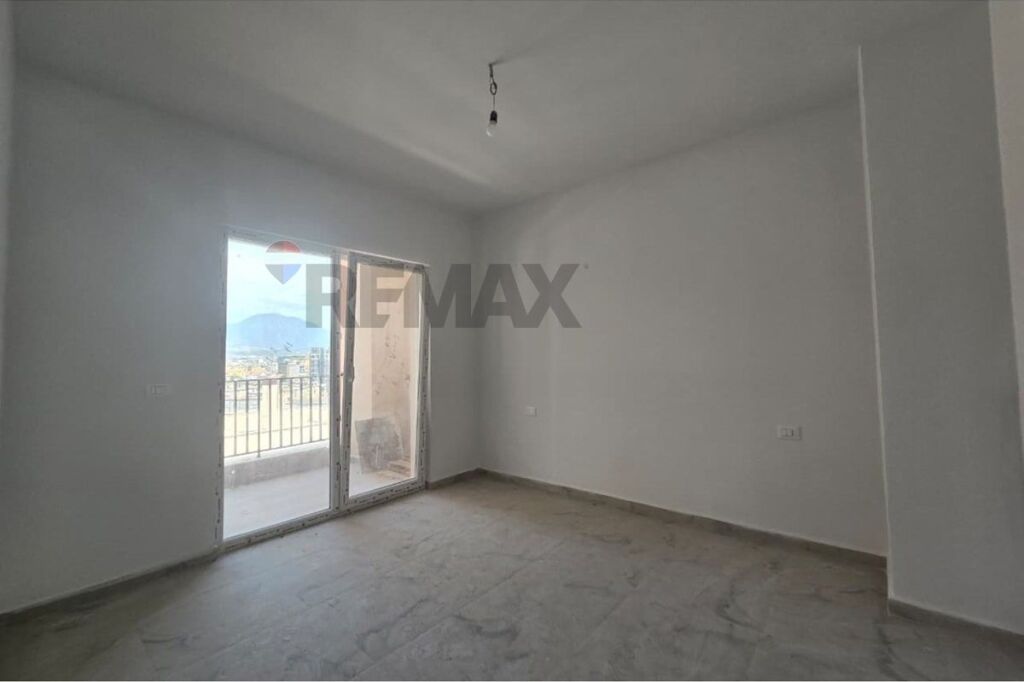 Apartament në shitje në Rruga Dritan Hoxha, Tiranë, 75 m². Foto 1 nga 3