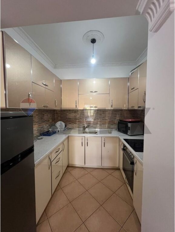 Apartment for rent in Rruga e Kavajës, Tirana, 80 m². Photo 3 of 3