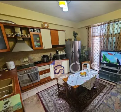 Apartament 1+1 me qera në Toptani, Tiranë, 100 m². Foto 3 nga 5