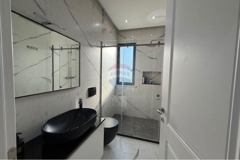 Shtëpi private në shitje në Ishull-Shëngjin, Lezhë, 176 m². Foto 3 nga 3