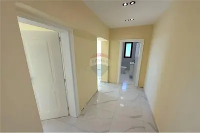 Apartament 1+1 në shitje në Novosel, Vlorë, 60 m². Foto 2 nga 11