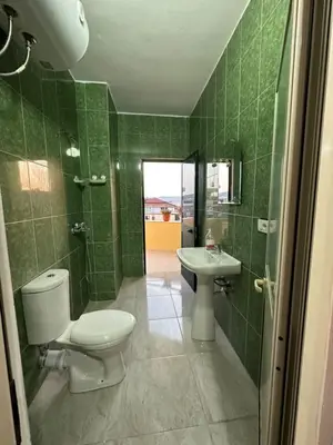 Apartament 1+1 në shitje në Rruga Muhamet Gjollesha, Tiranë, 80 m². Foto 6 nga 9