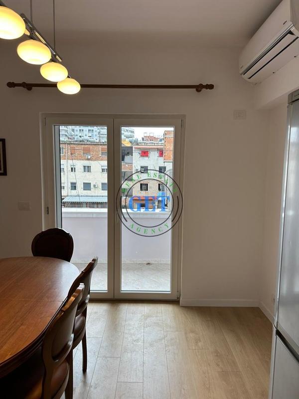 Apartament 3+1 në shitje në Tregu i Fruta-Perimeve, Durrës, 120 m². Foto 12 nga 12