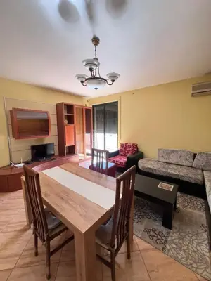 Appartamento 1+1 in affitto ad Ura e Dajlanit, Durazzo, 80 m². Foto 2 di 9