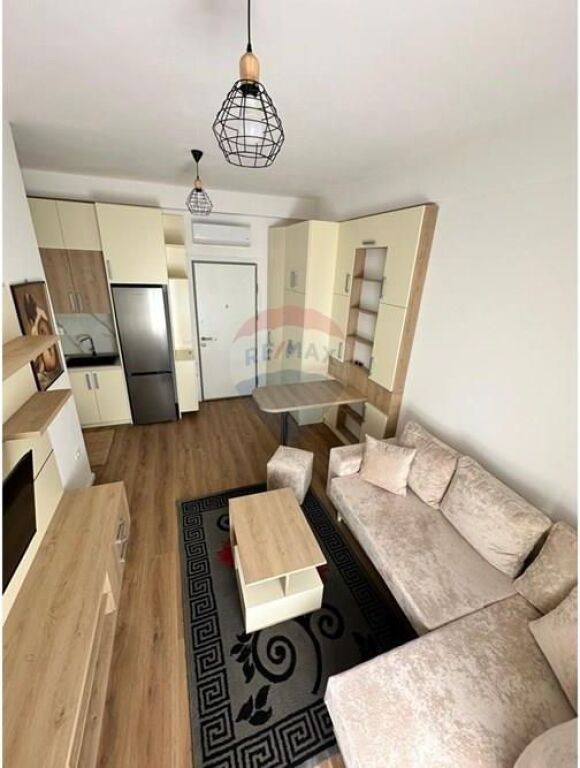 Apartment 1+1 for rent in Rezidenca Kadiu, Tirana, 65 m². Photo 1 of 3