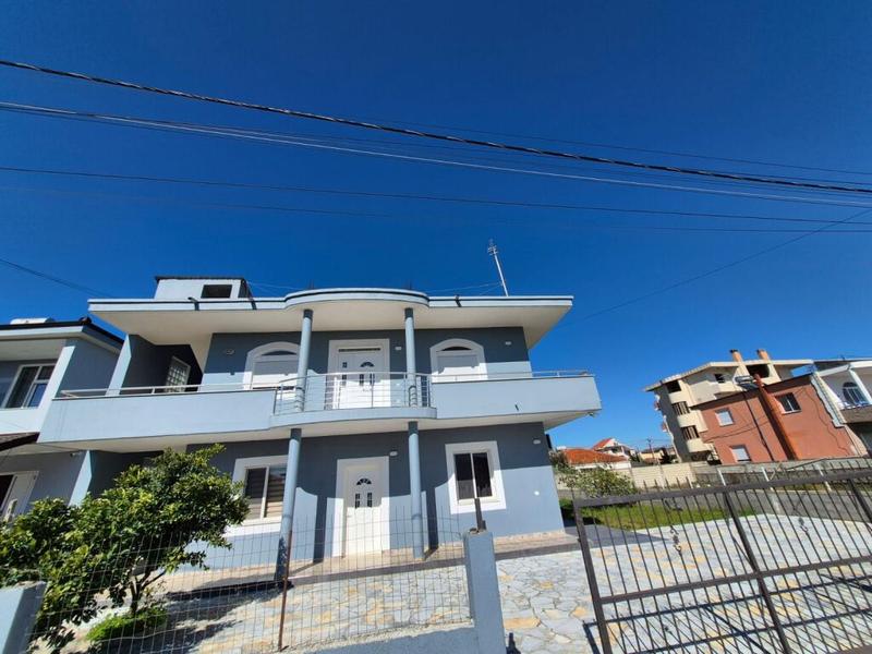 Shtëpi private me qera në Lagja 14 Shkozet, Durrës, 170 m²