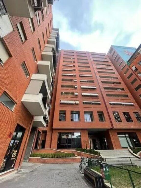 Apartament 2+1 në shitje në Rruga Bedri Karapici, Tiranë, 91 m². Foto 2 nga 2