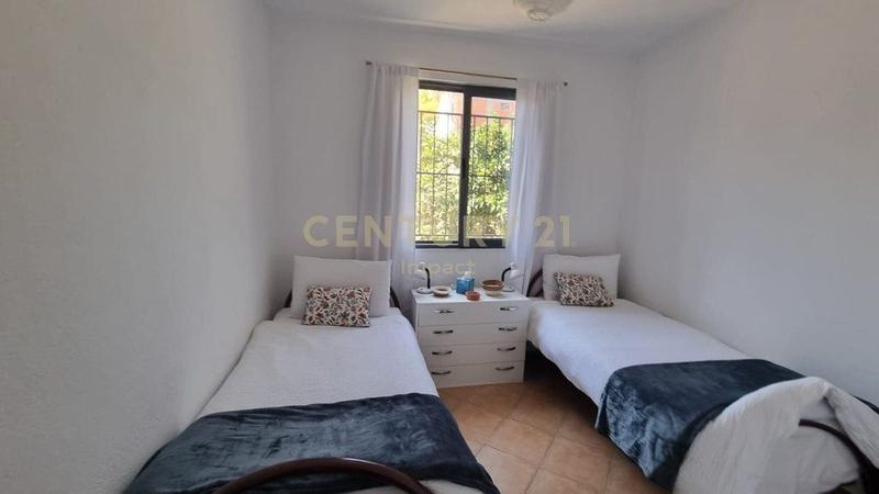 Casa indipendente 2+1 in affitto a Spitali Universitar i Traumës, Tirana, 103 m²