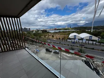 Appartamento 2+1 in vendita a Liqeni i Thatë, Tirana, 153 m². Foto 1 di 10