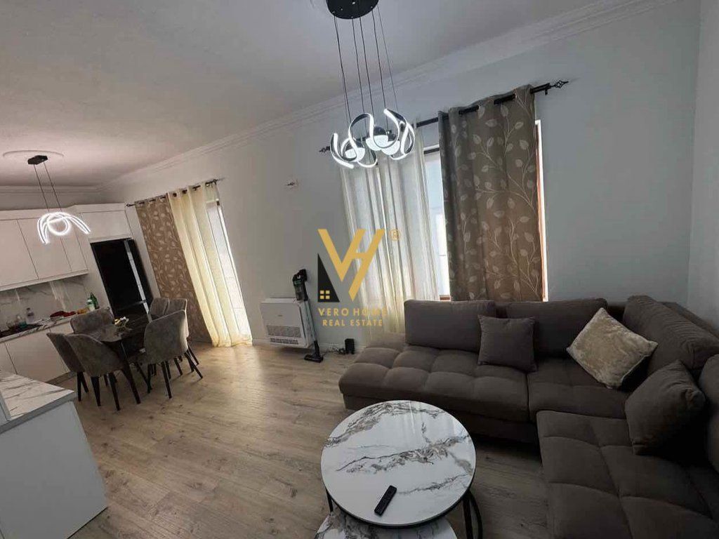 Appartamento 2+1 in affitto a Sauk, Tirana, 110 m². Foto 1 di 3