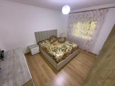 Appartamento 1+1 in vendita a Shkolla Osman Myderizi, Tirana, 60 m². Foto 2 di 4