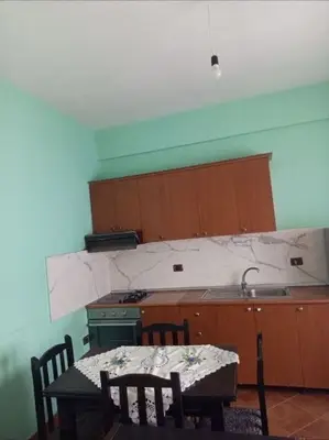Apartament 1+1 me qera në Rruga Teodor Keko, Tiranë, 70 m². Foto 2 nga 3