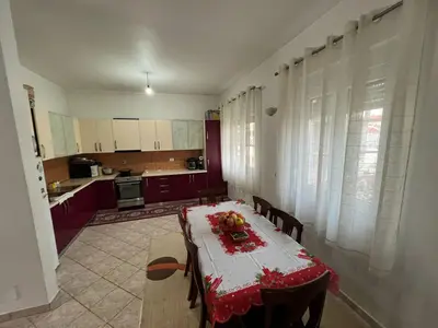 Villa in vendita a Sauk, Tirana, 629 m². Foto 3 di 10
