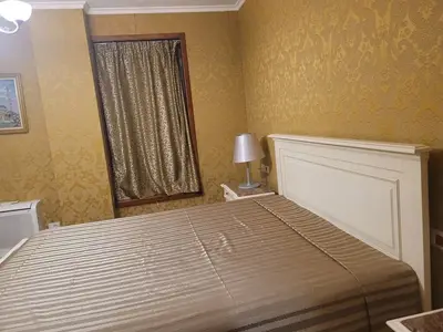 Apartament 4+1 me qera në Rruga Janos Hunyadi, Tiranë, 150 m². Foto 12 nga 12