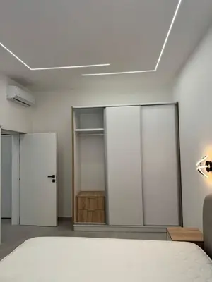 Apartament 1+1 me qera në Qendra Tregtare Blue Star, Durrës, 70 m². Foto 8 nga 10