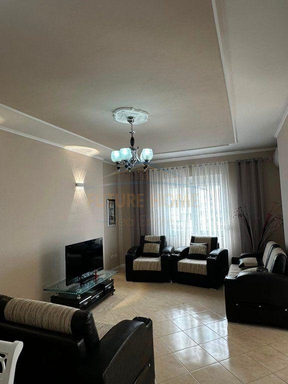 Apartament 1+1 me qera në Qendra e Formimit Profesional ish URT, Durrës, 110 m²