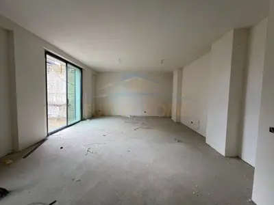 Apartament 2+1 në shitje në TEG, Tiranë, 141 m². Foto 8 nga 12