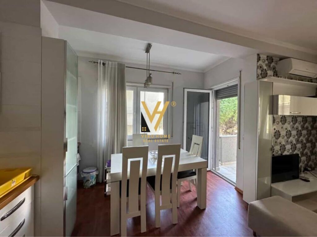 Appartamento 1+1 in vendita a Shkëmbi i Kavajës, Durazzo, 72 m². Foto 3 di 3