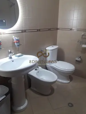 Apartament 2+1 në shitje në Pallati me Shigjeta, Tiranë, 100 m². Foto 7 nga 7