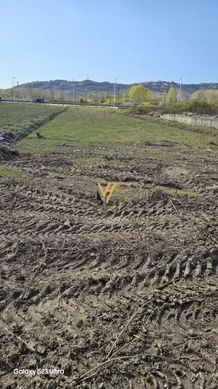 Tokë në shitje në Fushe Preze, Tiranë, 860 m²