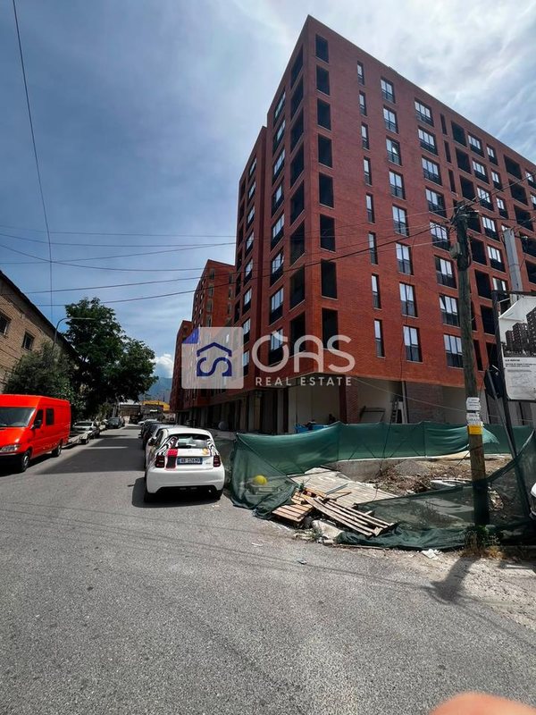 Parking në shitje në Pran Ish Frigoriferit, Tiranë, 20 m². Foto 3 nga 3